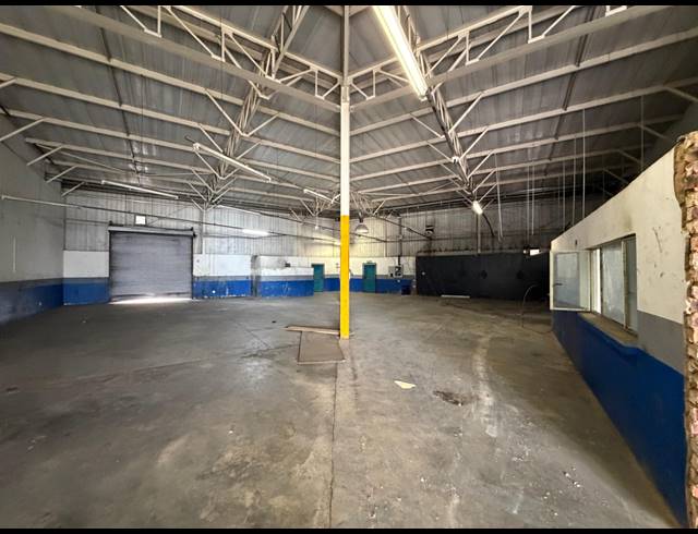379M² WAREHOUSE TO LET IN HALFWAY HOUSE